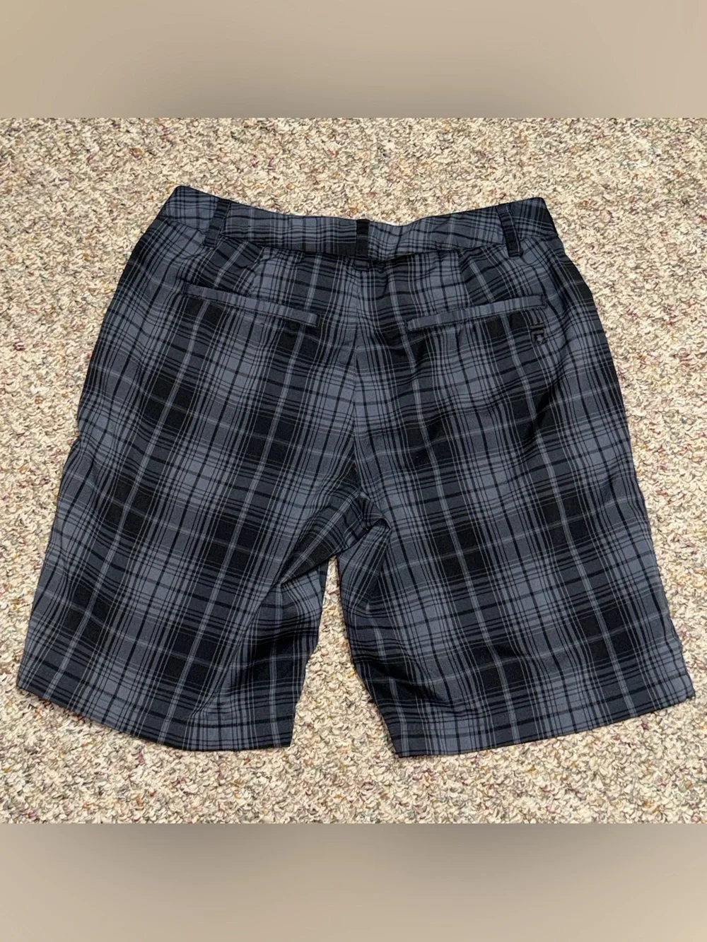 Fila golf Men's size 32 shorts Black and Gray Plaid Flat‎ Front Shorts